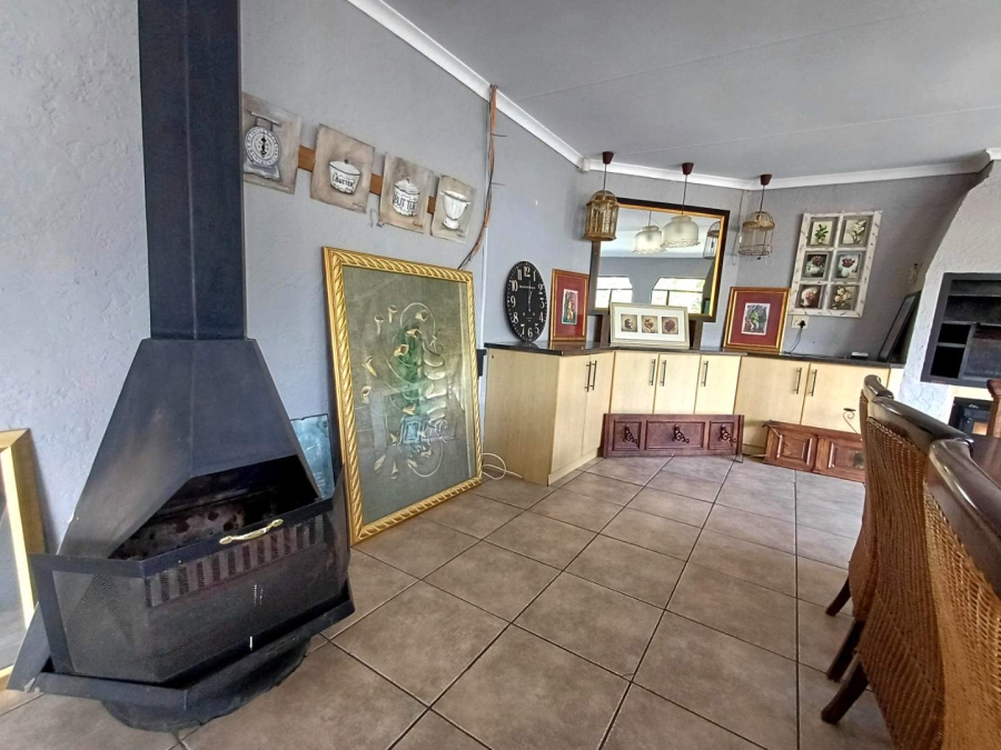 10 Bedroom Property for Sale in Noordhoek Free State